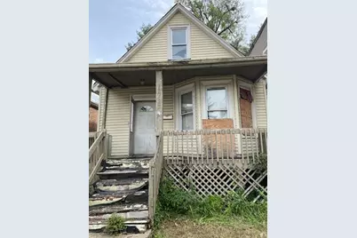 12123 S Emerald Avenue, Chicago, IL 60628 - Photo 1