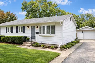 815 Pearson Dr, Joliet, IL 60435 - Photo 3