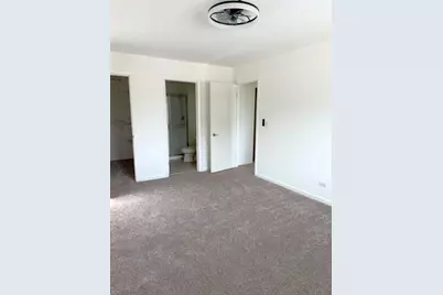 327 Wildberry Court #D2, Schaumburg, IL 60193 - Photo 15