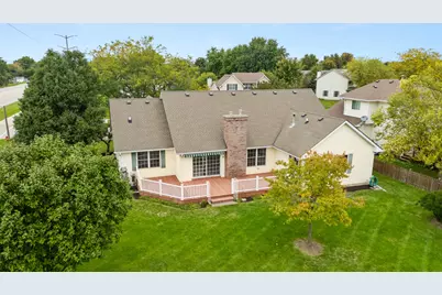 1338 Foxbend Drive, Sycamore, IL 60178 - Photo 33