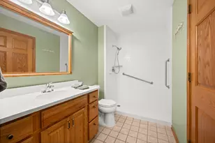 1338 Foxbend Dr, Sycamore, IL 60178 - Photo 17