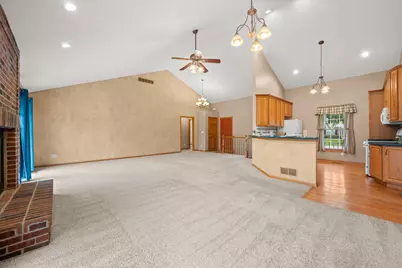 1338 Foxbend Drive, Sycamore, IL 60178 - Photo 11