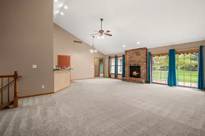 1338 Foxbend Drive, Sycamore, IL 60178 - Photo 7