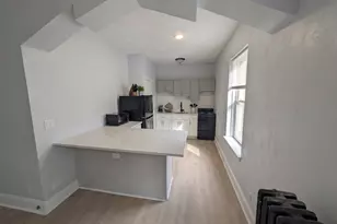 5135 S Blackstone Ave, Chicago, IL 60615 - Photo 3