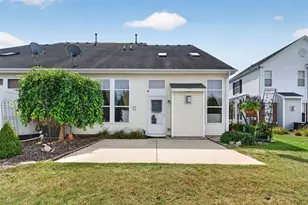 1149 Heron Cir, Joliet, IL 60431 - Photo 25