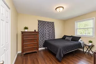 16100 Circle Dr, Markham, IL 60428 - Photo 9