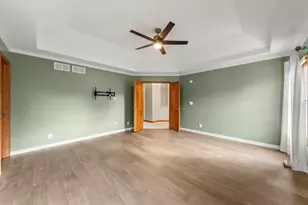 918 Elm St, Sugar Grove, IL 60554 - Photo 15