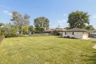 6516 W 84th St, Burbank, IL 60459 - Photo 21