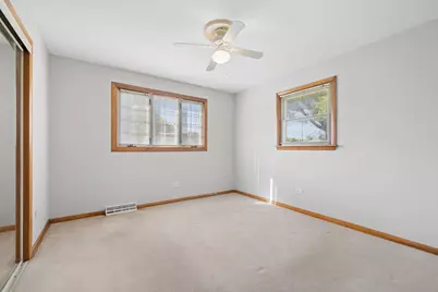 6516 W 84th Street, Burbank, IL 60459 - Photo 15