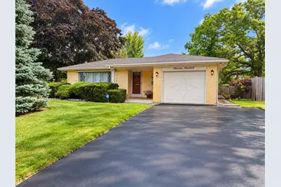 1400 Huntington Drive, Glenview, IL 60025 - Photo 1