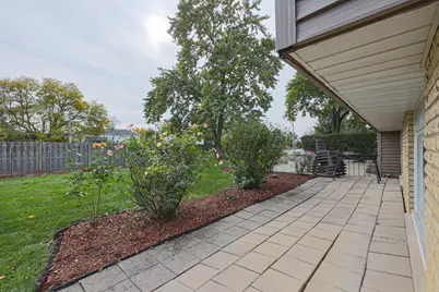 2703 N Brighton Place, Arlington Heights, IL 60004 - Photo 53