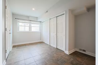 2703 N Brighton Place, Arlington Heights, IL 60004 - Photo 19