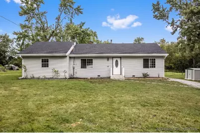 1514 Norfolk Avenue, Crete, IL 60417 - Photo 1