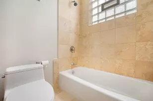 4427 S Oakenwald Ave, Chicago, IL 60653 - Photo 13