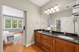 2035 W Division St, Chicago, IL 60622 - Photo 17