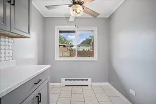 681 Elmhurst Rd, Des Plaines, IL 60016 - Photo 5