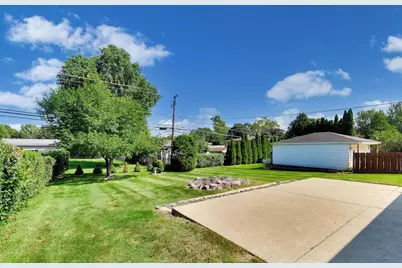 704 W Lonnquist Boulevard, Mount Prospect, IL 60056 - Photo 37