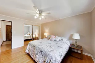 704 W Lonnquist Blvd, Mount Prospect, IL 60056 - Photo 21