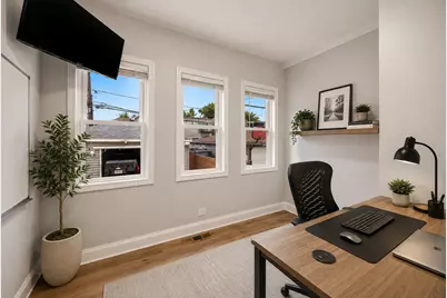 4836 W Barry Avenue, Chicago, IL 60641 - Photo 15