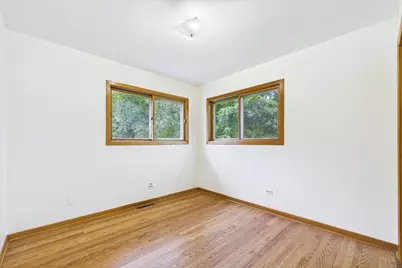 2N356 Euclid Avenue, Glen Ellyn, IL 60137 - Photo 17