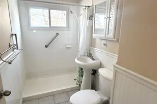2007 Schuyler Dr, Peru, IL 61354 - Photo 7