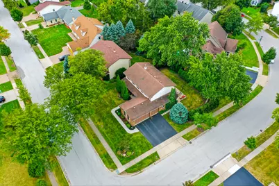 1222 Biscayne Drive, Elk Grove Village, IL 60007 - Photo 35