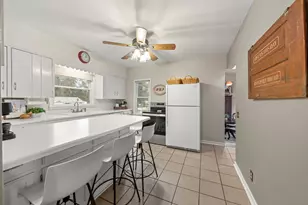 1007 S Harrison St, Batavia, IL 60510 - Photo 5