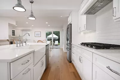 1321 S Parkview Terrace, Algonquin, IL 60102 - Photo 5