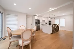1321 S Parkview Terrace, Algonquin, IL 60102 - Photo 7