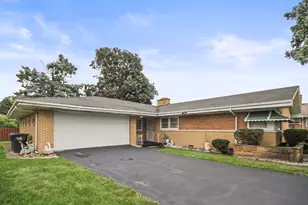 16255 Greenwood Ave, South Holland, IL 60473 - Photo 1
