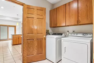 1167 S Hiddenbrook Trail, Palatine, IL 60067 - Photo 23