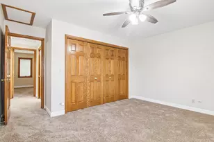 1167 S Hiddenbrook Trail, Palatine, IL 60067 - Photo 37