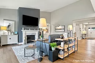 325 Tralee Ln, McHenry, IL 60050 - Photo 15