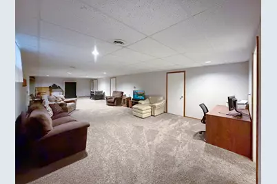 107 Meadow Court, Forreston, IL 61030 - Photo 35