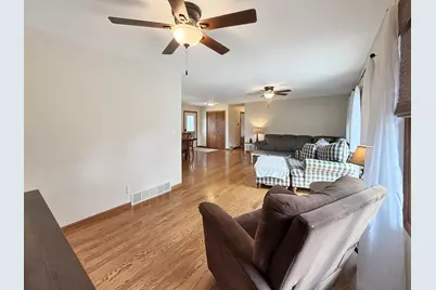 107 Meadow Court, Forreston, IL 61030 - Photo 9