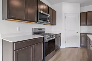 13613 S Carmel Blvd, Plainfield, IL 60544 - Photo 9