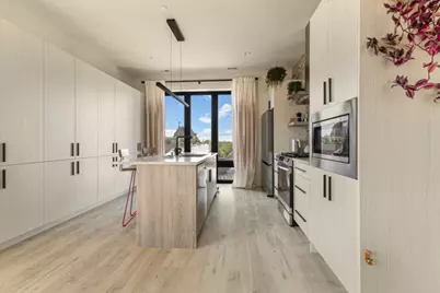 2135 W Cermak Road #3S, Chicago, IL 60608 - Photo 3