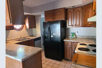 8404 Dorr Road, Wonder Lake, IL 60097 - Photo 7