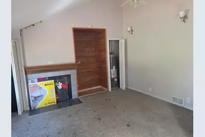 8404 Dorr Road, Wonder Lake, IL 60097 - Photo 5