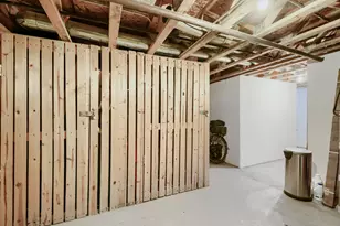 1357 W Fullerton Ave, Chicago, IL 60614 - Photo 13