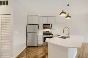 1357 W Fullerton Ave, Chicago, IL 60614 - Photo 3