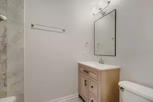 1357 W Fullerton Ave, Chicago, IL 60614 - Photo 9
