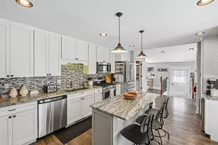 322 W High St, Sycamore, IL 60178 - Photo 13