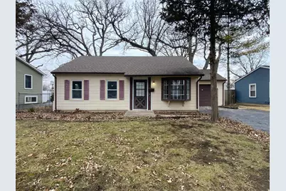 4 E Pine Street, Streamwood, IL 60107 - Photo 3