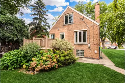 5627 S Neenah Avenue, Chicago, IL 60638 - Photo 11