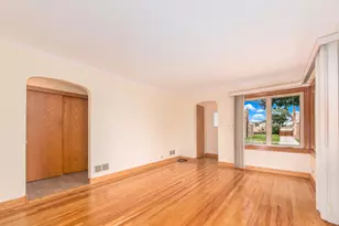 5627 S Neenah Ave, Chicago, IL 60638 - Photo 15