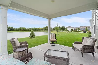 695 Kentshire Circle, Elgin, IL 60124 - Photo 17