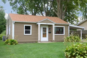 1114 Bergen Ave, Ottawa, IL 61350 - Photo 1
