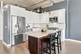 1000 W Adams St, Chicago, IL 60607 - Photo 3