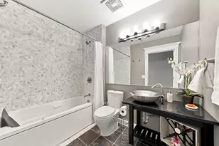 1000 W Adams St, Chicago, IL 60607 - Photo 11